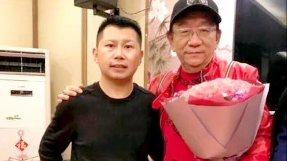 何伟|何伟相声全国巡演，网友：一定会满坑满谷的