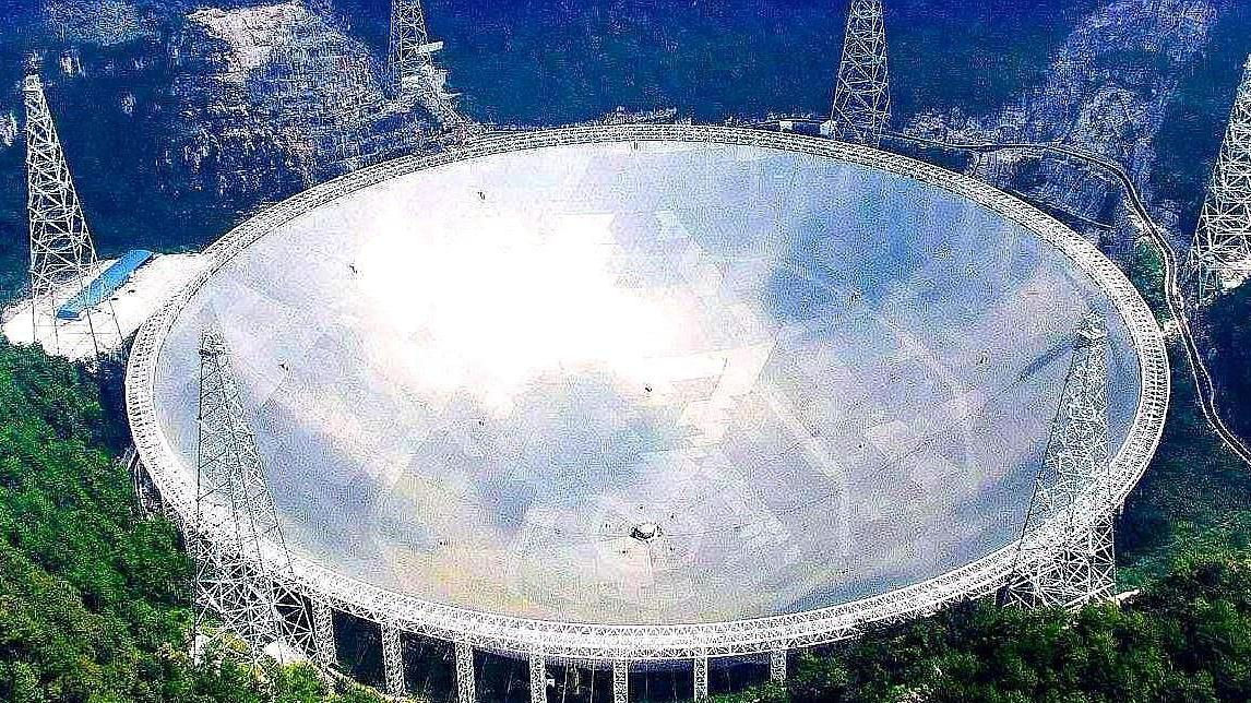 观天巨眼，世界在建口径最大单天线射电望远镜，探究更神秘的太空