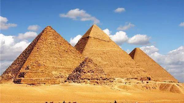 金字塔是彻头彻尾的谎言？俄科学家：是五百年前用混凝土造的赝品