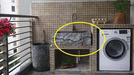 我家阳台只是这样装修，全小区每月水费交最少，个个都夸我聪明！