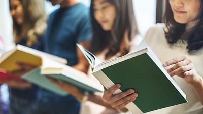 |职场新人该如何与领导沟通？