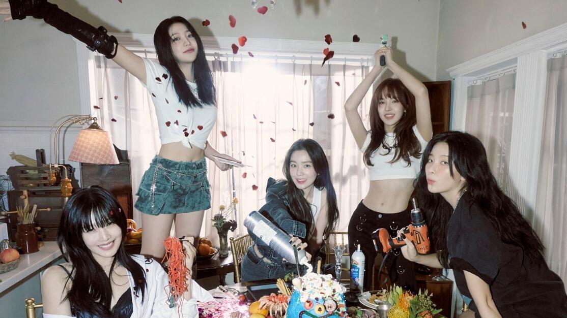 Red Velvet|女王归来！Redvelvet开启打歌日程，12月2日公开初舞台