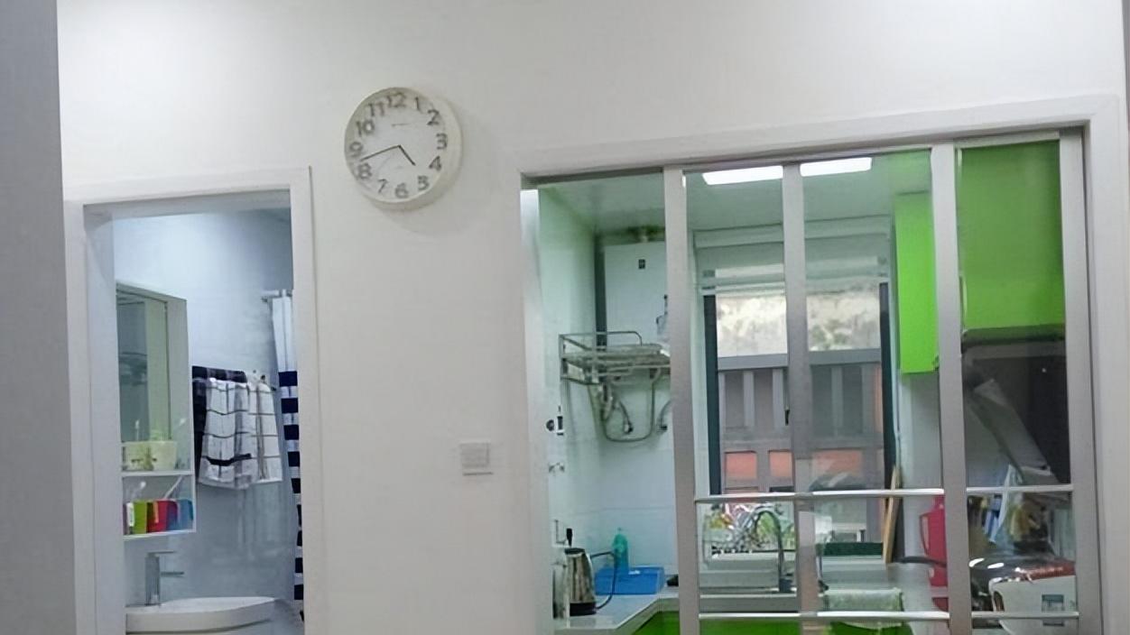 买50㎡房摆下3张床，半个平方也不浪费，卧室网友个个都点赞