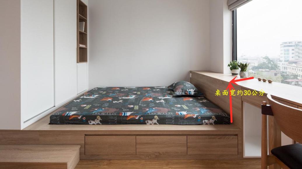 榻榻米装出新花样，学习区的舒适感翻倍，功能完善更有安全感