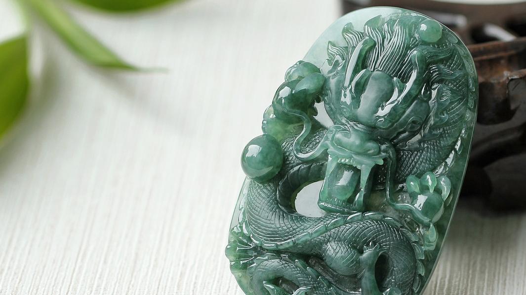 翡翠|A货翡翠价格低廉？要了解什么才是 A货，翡翠的技术知识