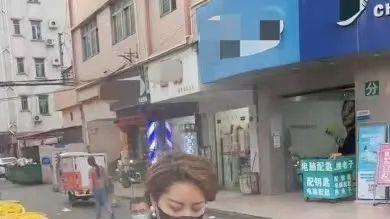 “炒粉姐”精致出摊，生活就该有此“精气神儿”