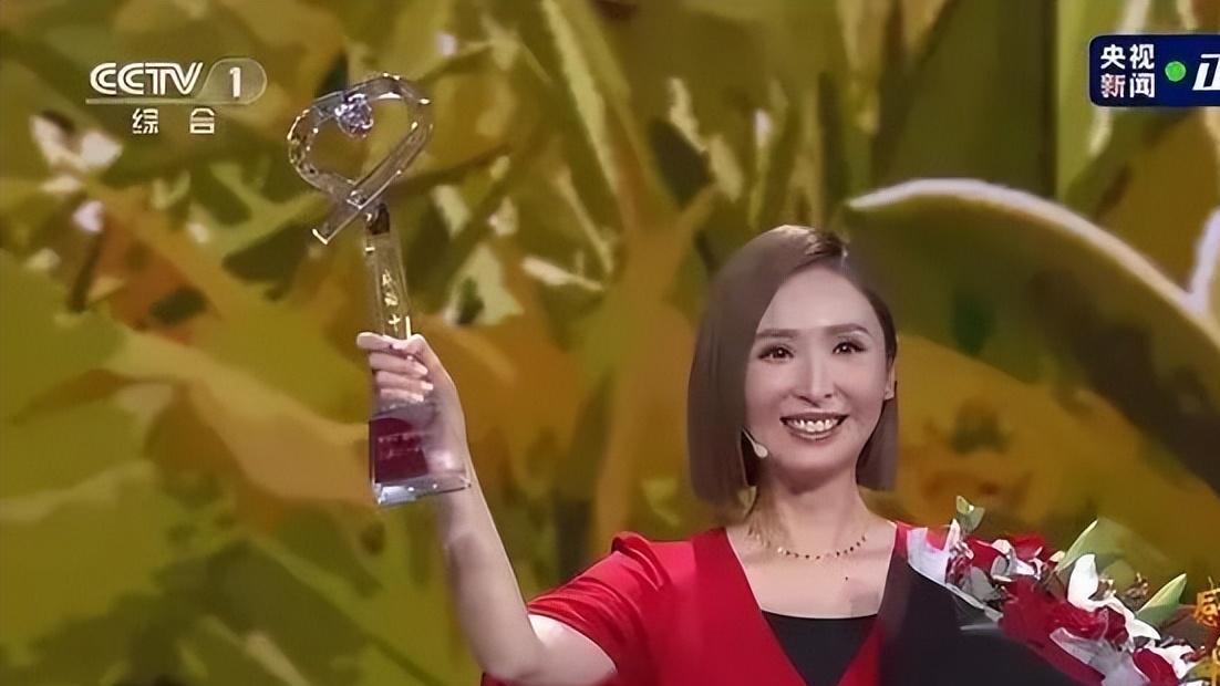 陈贝儿|43岁的她感动中国，走遍6个省，拍天价生意，被央视点名…