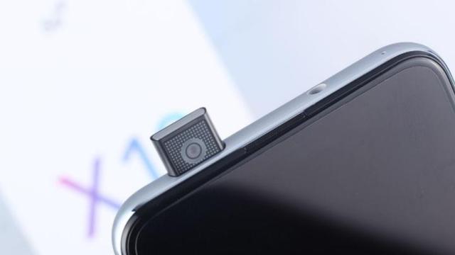 摄像头|曾经爆火的升降摄像头，为什么现在销声匿迹了呢？原因很现实