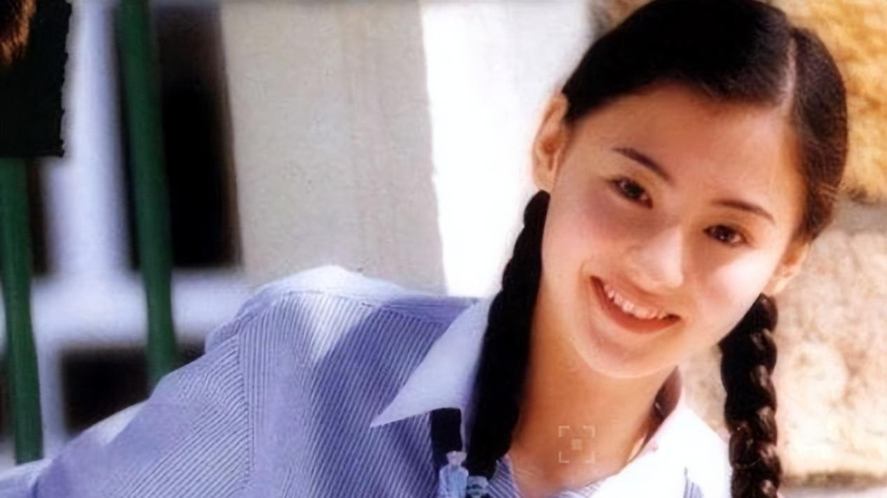 张柏芝|时隔3年，凭借一张照片，周星驰和张柏芝同时登上热搜