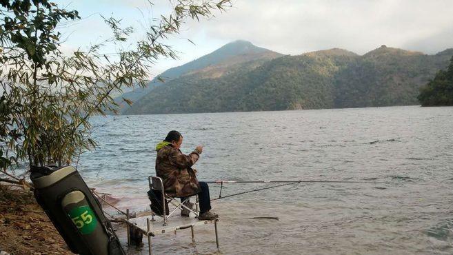 |刚学钓鱼，初学者要知道的8个台钓小技巧