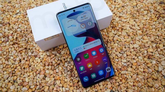 华为手机|摩托罗拉S30 Pro对比摩托罗拉S30冠军版：到底有多大区别？