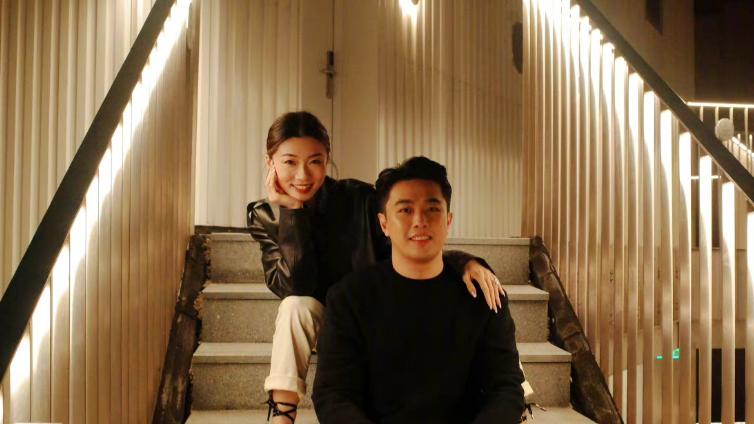 程晓玥|郑恺前女友程晓玥官宣恋情！经历10年求婚成功，晒日常照满眼爱意