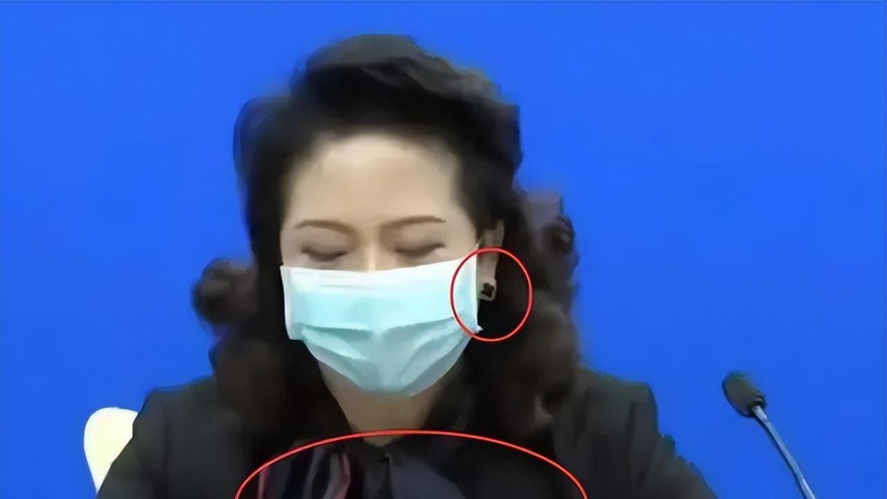 李少莉|“耳钉姐”李少莉重回公众视野，穿着打扮低调许多，忙于日常工作