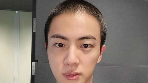 隐入尘烟|防弹少年团Jin新兵训练营近照曝光 平头照完美颜值吸睛