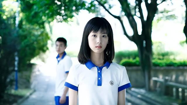 穿衣搭配|陈都灵摇身一变成为职场精英，徐璐造型也惊艳众人，双女主都是实力派