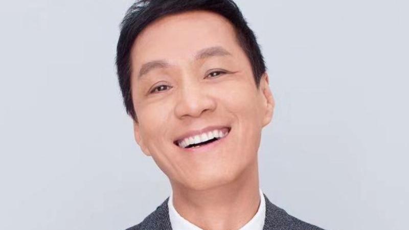 冯远征|冯远征绝对是优秀的，不仅演戏一流，婚姻生活更是榜样