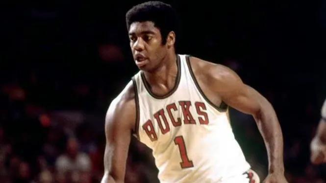 安阳|美媒评NBA历史上创造得分最多的10名球员：詹姆斯有望突破五万分