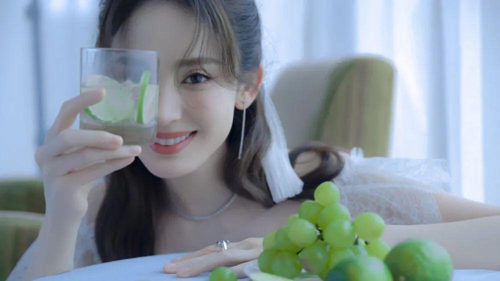 |古力娜扎的照片壁纸精选