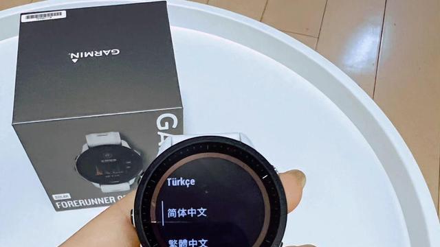 ios15|苹果VS佳明，运动智能手表如何选？