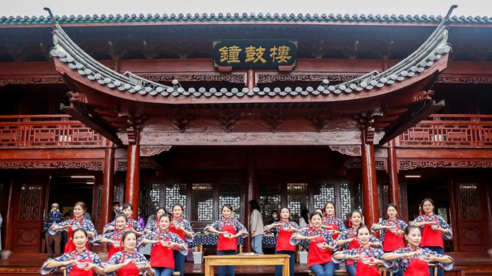 山东省|吉安武功山：幸福夜游点亮山脚经济 幸福小镇催生文旅新活力
