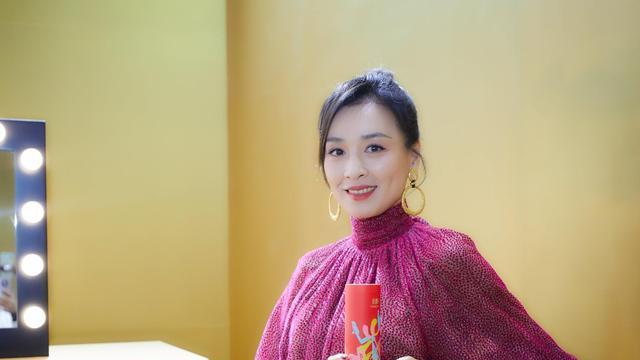 男神|离开精修和美颜，“不老明星”还是男神女神吗？