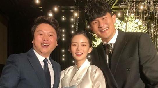 金玟哉|那不勒斯金玟哉女友神似宋慧乔？韩国1-0取胜喀麦隆