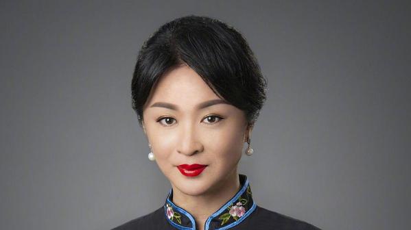 金星|有种“分界线”叫金星戏水，上身韵味十足？当看到下身，网友：饶了我吧！