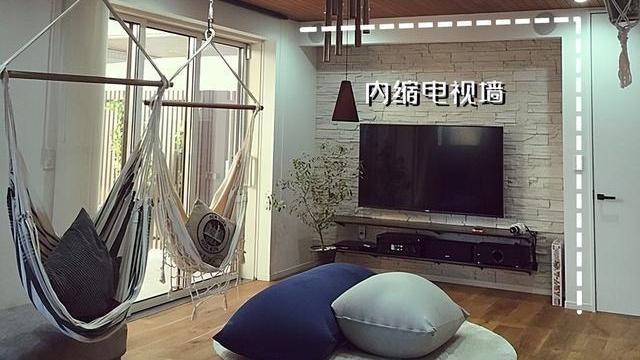 嫌家里电视墙太俗气？不如做“内缩”或“加厚”，档次蹭蹭往上涨
