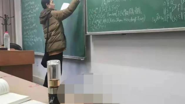 考研|韦东奕《简历》走红网络，短短4行字，是他人一生无法达到的高度