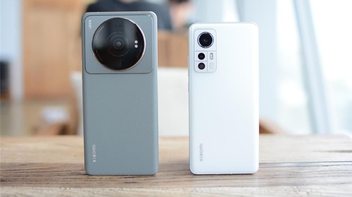 ios15|目前这三款手机最值得买，几乎“零差评”，用到2027年都没问题