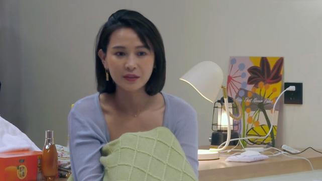 傅程鹏|女明星恋综直球告白，大胆发言“想亲他”，这是生猛还是剧本？