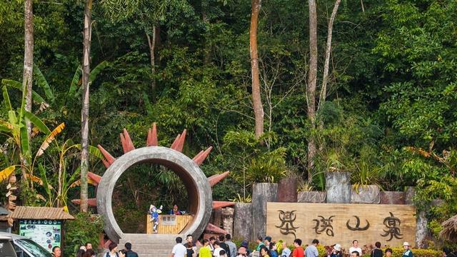 云南|云南这6个地方不值得推荐，消费高还乱收费，避免游客踩坑！