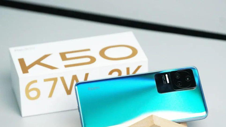 |2022年下半年购机参考，不同价位买什么手机？