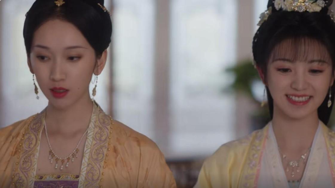 白敬亭|换剧如换脸，演完宋轶的妈，再演白敬亭的妈，我竟没认出来