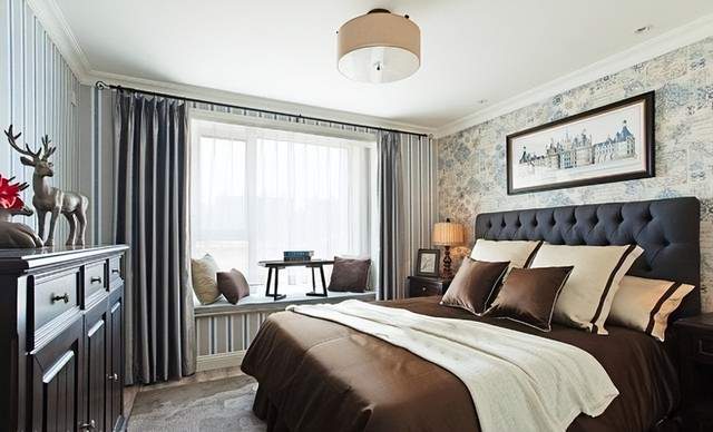 120平简欧风复式三居室，最亮眼的当属客厅颜色搭配太好看了