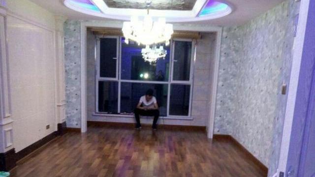 老公12w装修的新房，走进厨房我愣了一会，第一次看见这样的