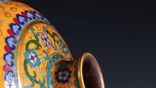 版画|回流 景泰蓝百鹤纹梅瓶