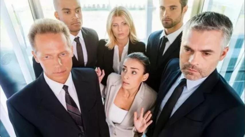 播客|他“掐”了领导后升经理了！愿意手把手教你晋升，只在这篇文章！