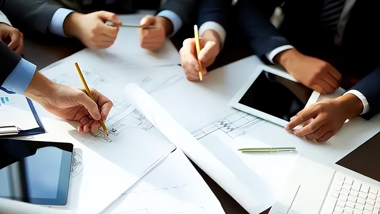 郭芳|要想成为职场中受欢迎的人，一些不成文的规则你知道吗？