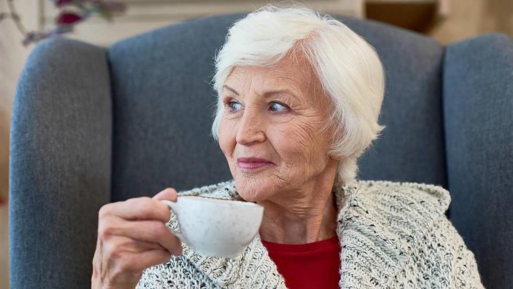 退休|退休之后还要再找工作吗？两位大姐说出心里话