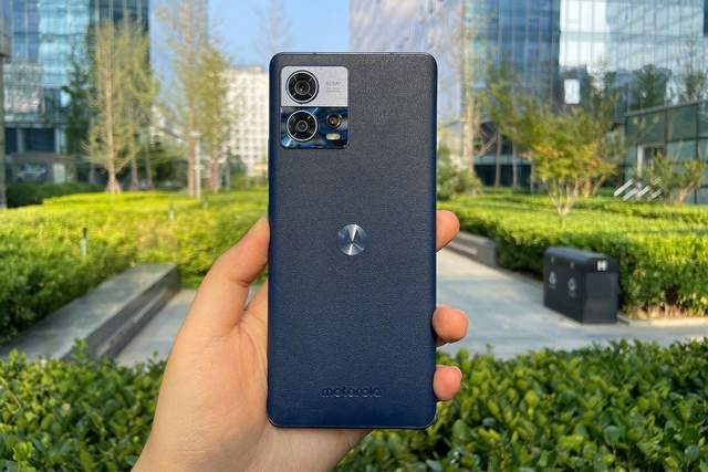 摩托罗拉|骁龙888+才是实惠之选？moto S30 Pro顶配版2899元值不值得买