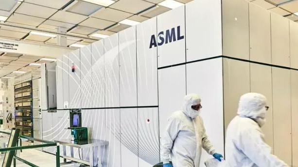 阿斯麦尔|外媒：ASML或会“栽”在美企手中