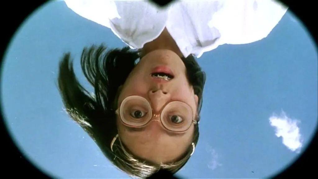 梁咏琪|娱乐圈最后的“白莲花”：拒绝古天乐下嫁普通人，46岁依旧如初恋