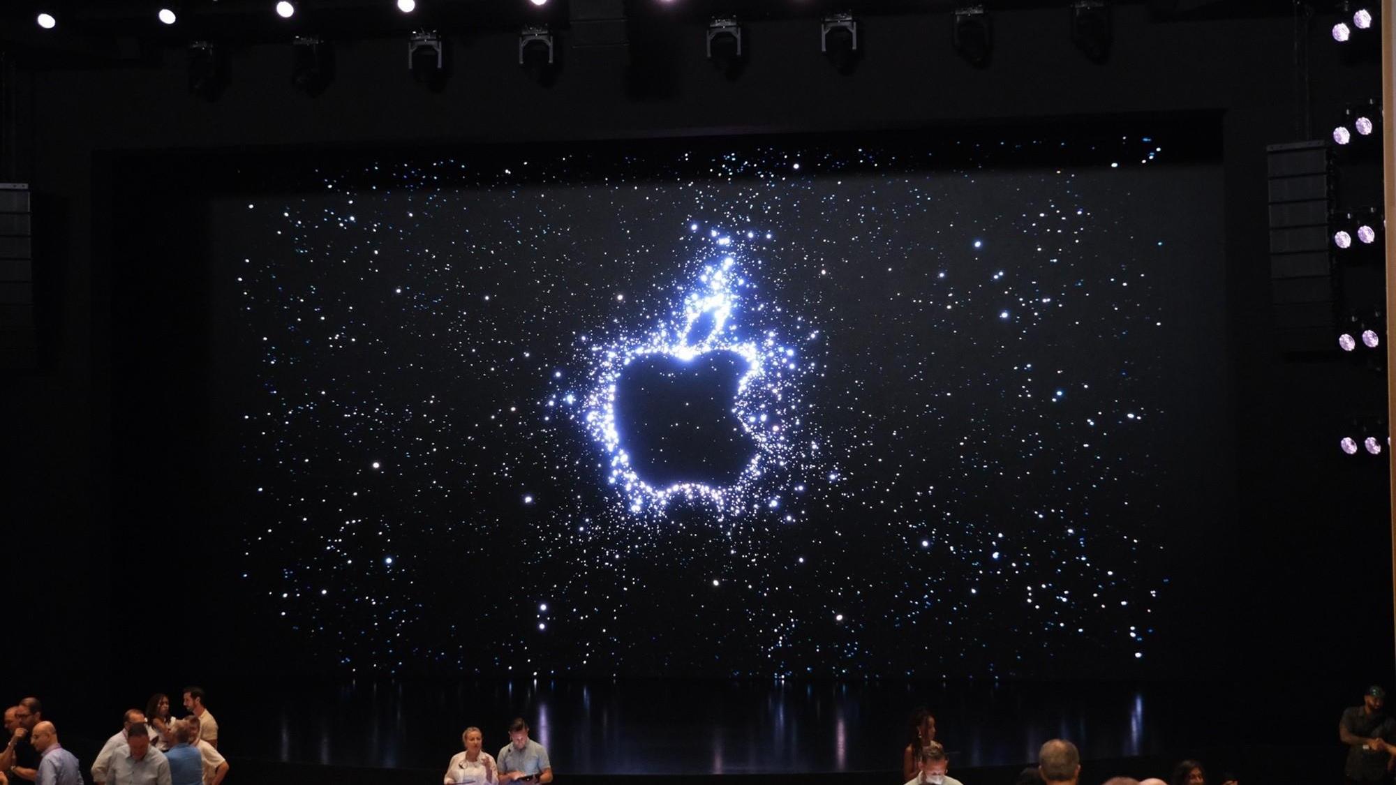 苹果|如何评价Apple Watch S8？综合实力毋容置疑，但性价比差点意思