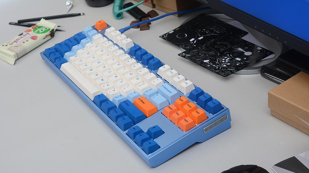 晴天|因为周董的《晴天》，我买了这把千元机械键盘