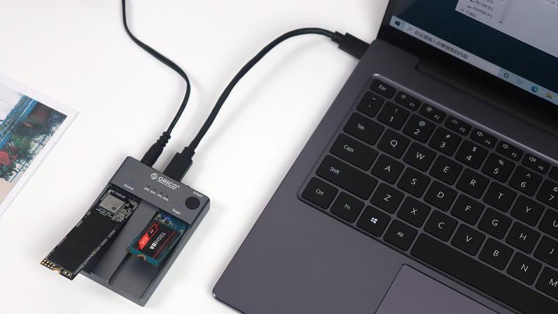 ssd|拆机M.2固态硬盘莫闲置，新旧2块一键对拷，双盘位SSD底座更实用