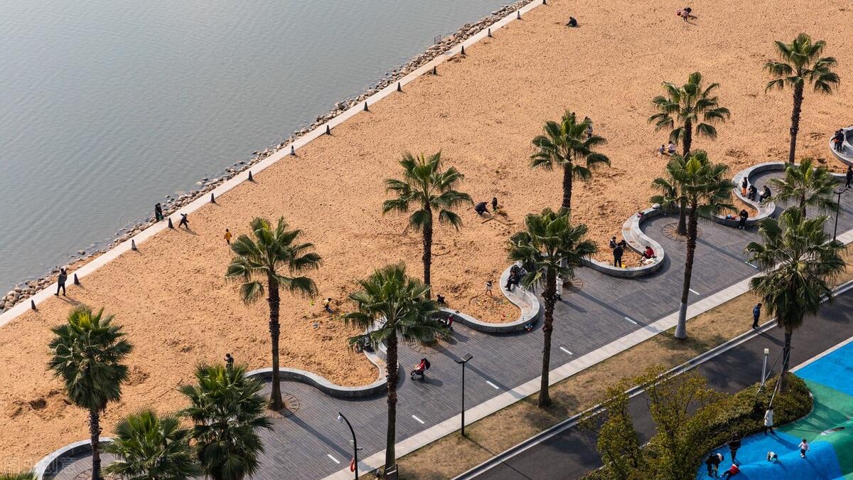 天山|杭州金沙湖：0元玩沙滩，椰林夕阳景色棒，号称“小三亚”