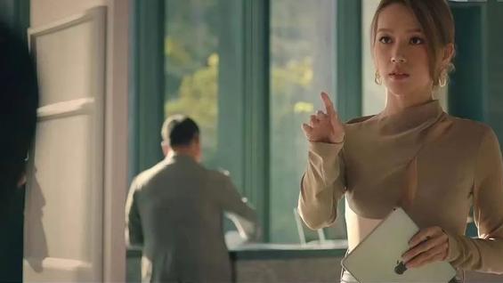 傅嘉莉|傅嘉莉：死性不改专当小三，靠选妃上位博眼球？