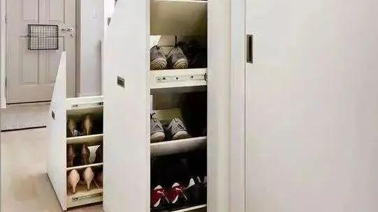 鞋柜|谁说鞋子一定要放鞋柜？看看别人家都怎么弄得，省地又实用！