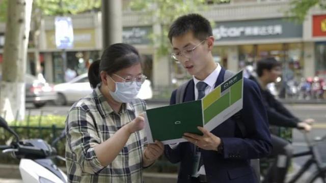 楼市开始“脱媒”了？多地行动，央媒发声，房地产走势基本明朗？